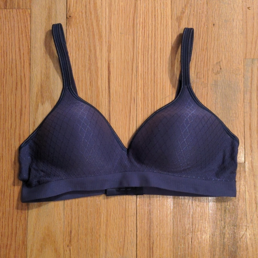 HanesUltimatePerfectCoverageComfortFlexFitWireless - Picture 2 of 8